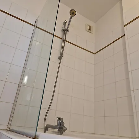 Loft 80m2 Au 9eme Etage Avec Ascenseur - Parking Gratuit - Vues Panoramiques Sur *