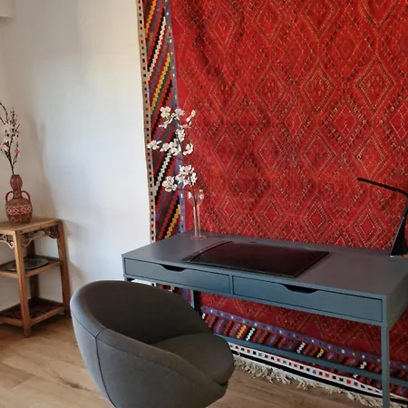 Loft 80m2 Au 9eme Etage Avec Ascenseur - Parking Gratuit - Vues Panoramiques Sur Apartment
